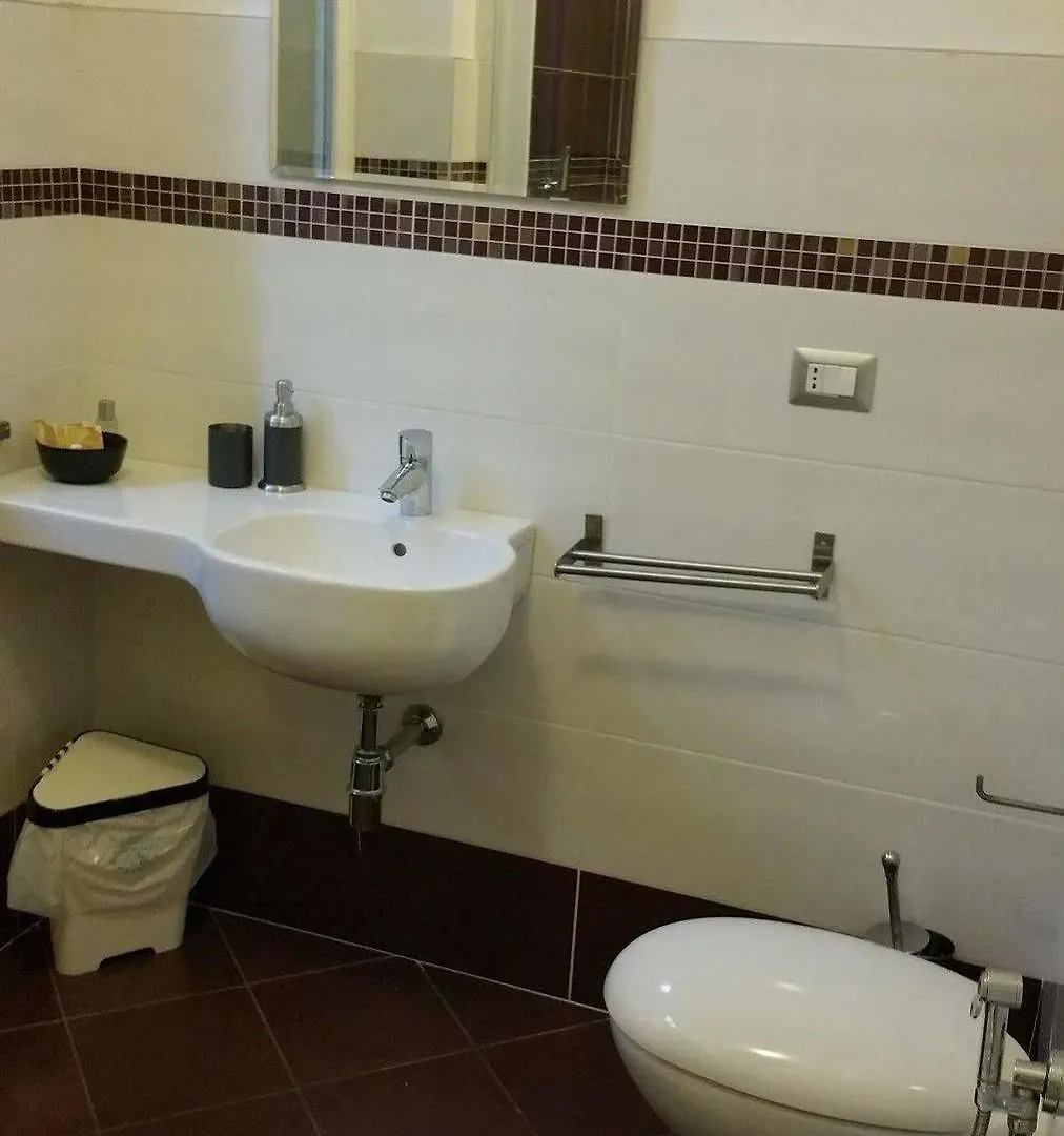 L Antica Caserma Parma Otel
